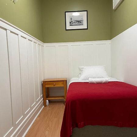 Small Private La Bedroom W Wifi - Private Fridge - Ac Near Usc - Exposition Park - Usc Memorial Coliseum - Banc Of California Bmo Stadium - Downtown Los Angeles Dtla - University Of Southern California Usc!!! Eksteriør billede