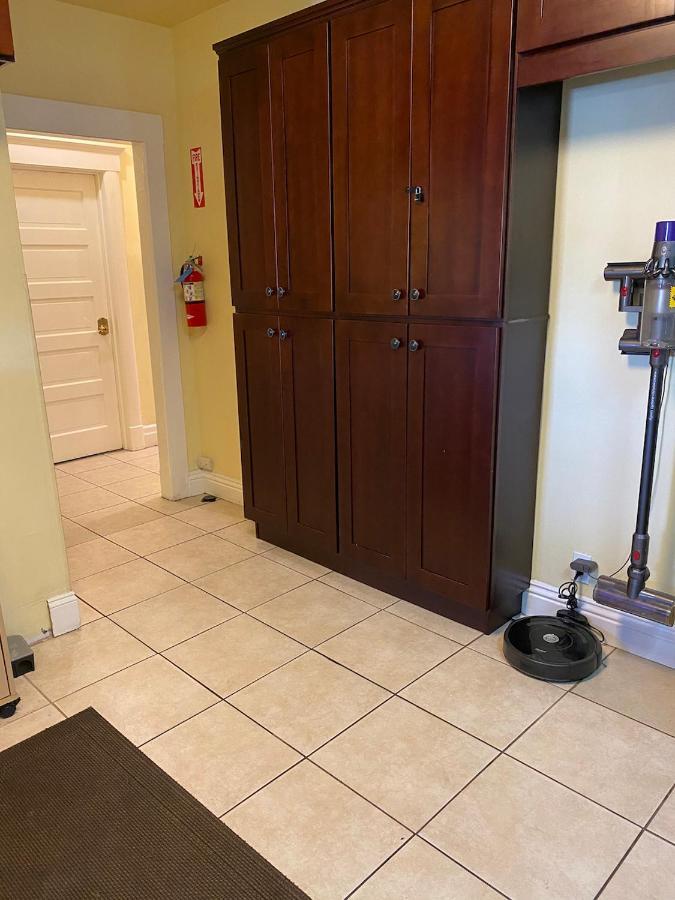 Small Private La Bedroom W Wifi - Private Fridge - Ac Near Usc - Exposition Park - Usc Memorial Coliseum - Banc Of California Bmo Stadium - Downtown Los Angeles Dtla - University Of Southern California Usc!!! Eksteriør billede