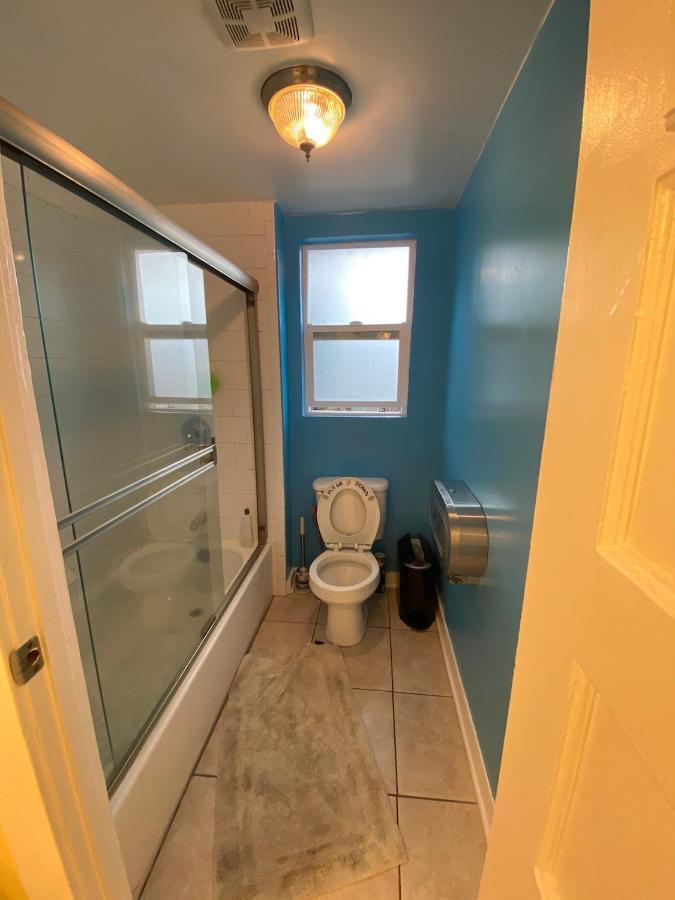 Small Private La Bedroom W Wifi - Private Fridge - Ac Near Usc - Exposition Park - Usc Memorial Coliseum - Banc Of California Bmo Stadium - Downtown Los Angeles Dtla - University Of Southern California Usc!!! Eksteriør billede