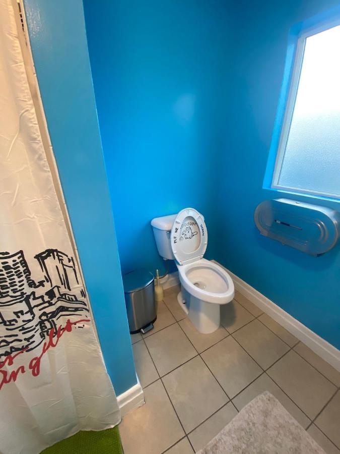 Small Private La Bedroom W Wifi - Private Fridge - Ac Near Usc - Exposition Park - Usc Memorial Coliseum - Banc Of California Bmo Stadium - Downtown Los Angeles Dtla - University Of Southern California Usc!!! Eksteriør billede