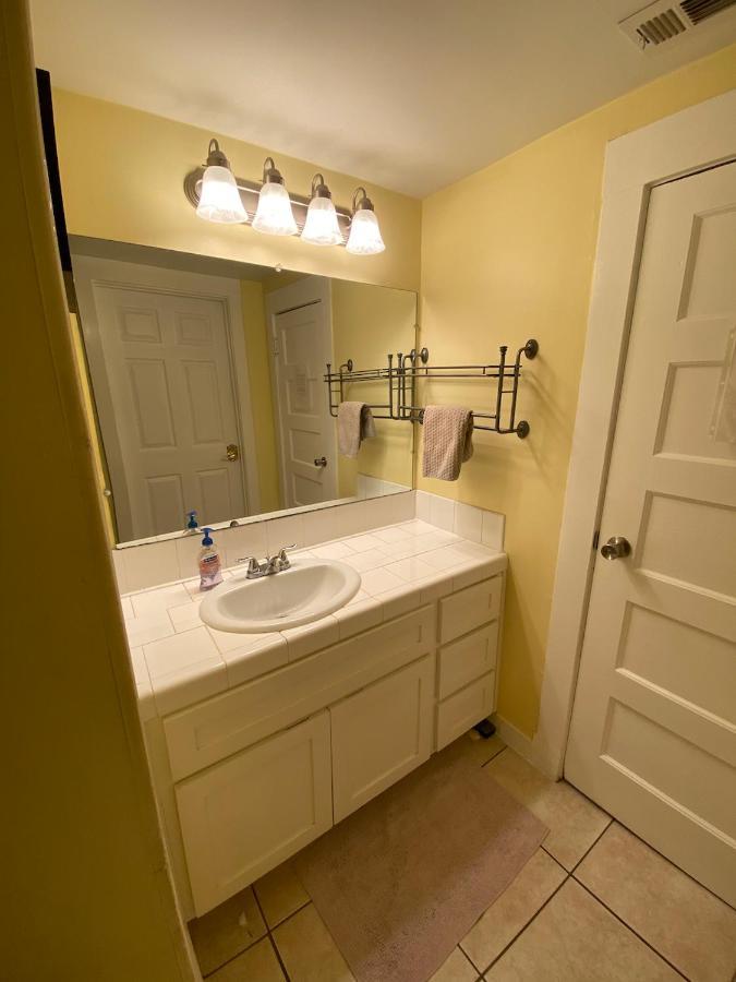 Small Private La Bedroom W Wifi - Private Fridge - Ac Near Usc - Exposition Park - Usc Memorial Coliseum - Banc Of California Bmo Stadium - Downtown Los Angeles Dtla - University Of Southern California Usc!!! Eksteriør billede
