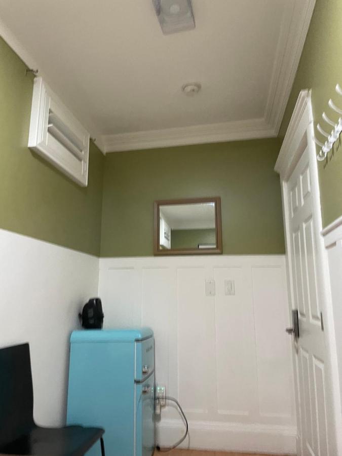 Small Private La Bedroom W Wifi - Private Fridge - Ac Near Usc - Exposition Park - Usc Memorial Coliseum - Banc Of California Bmo Stadium - Downtown Los Angeles Dtla - University Of Southern California Usc!!! Eksteriør billede